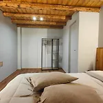 Διαμέρισμα Boutique Alpine Two-bedroom By Supastays