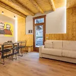 Boutique Alpine Two-bedroom By Supastays Апартаменты