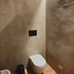 Boutique Alpine Two-bedroom By Supastays Апартаменты *