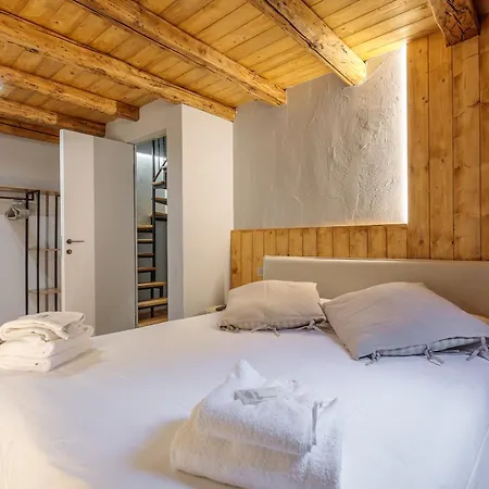 Boutique Alpine Two-bedroom By Supastays * קורמאיור