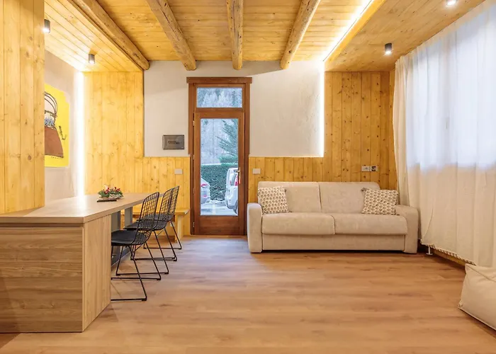 Apartment Boutique Alpine Two-bedroom By Supastays Courmayeur